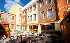 Set Oezer Hotel